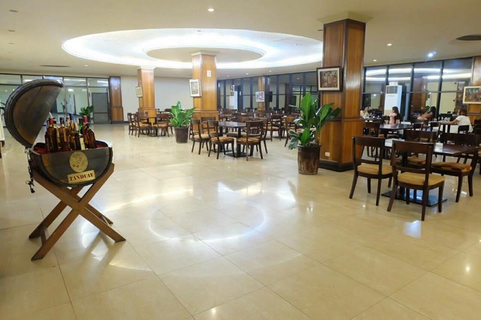 Dottie'S Place Hotel & Restaurant Butuan City Kültér fotó