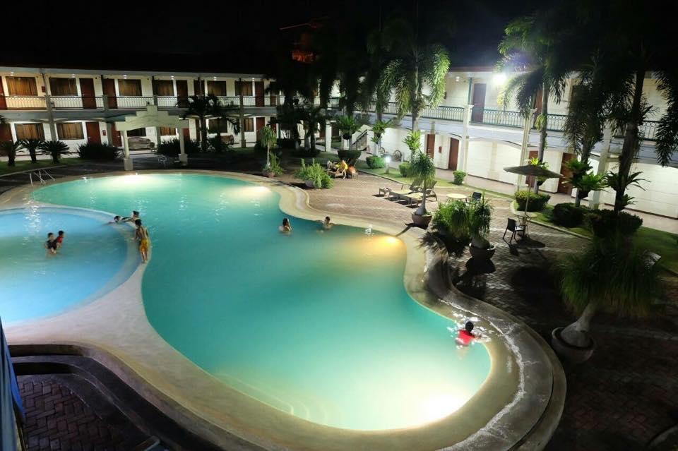 Dottie'S Place Hotel & Restaurant Butuan City Kültér fotó