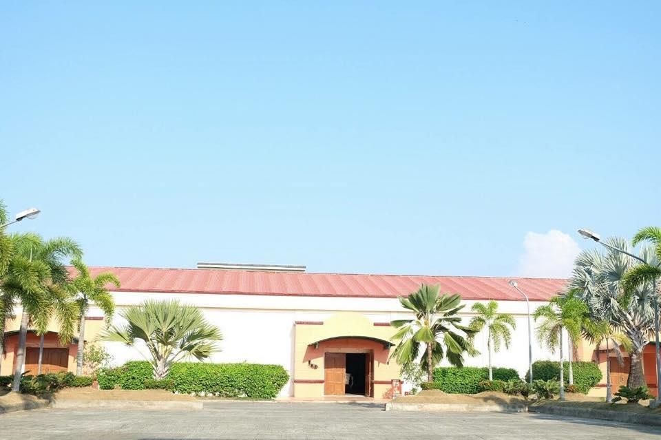 Dottie'S Place Hotel & Restaurant Butuan City Kültér fotó