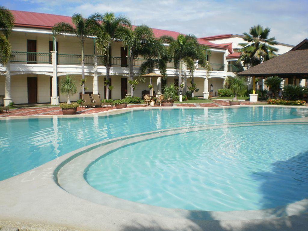 Dottie'S Place Hotel & Restaurant Butuan City Kültér fotó